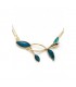 Goudkleurige korte halsketting met blauwe en groene elementen Luxe statement ketting