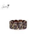 Bruin gekleurde armband met print